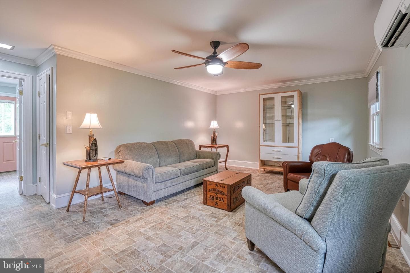 504 Bainbridge Place photo 28