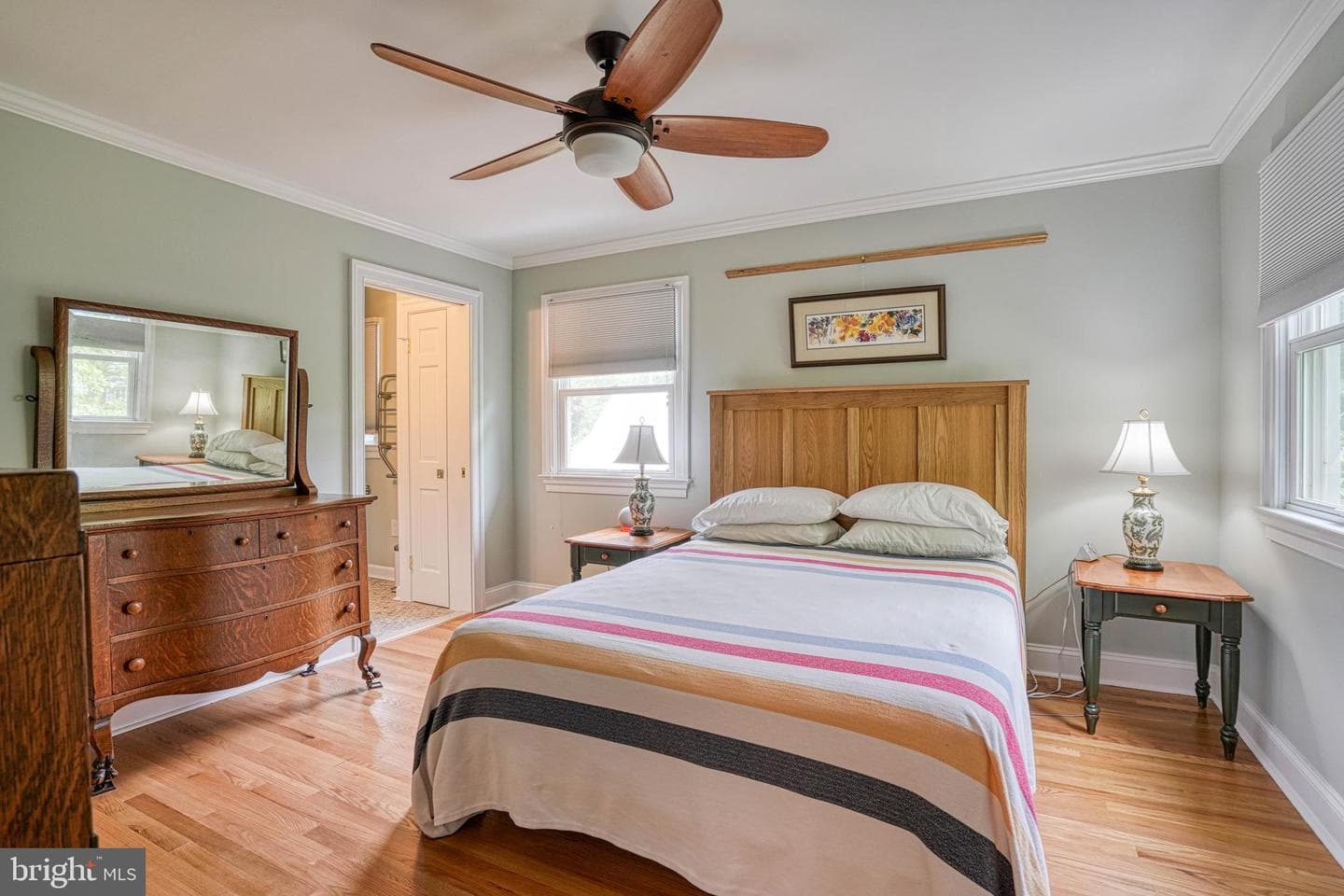 504 Bainbridge Place photo 35