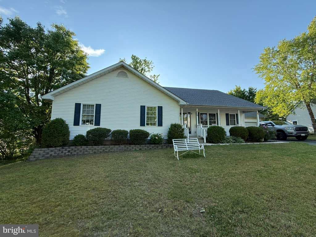 8160 Ethan Avenue, Easton