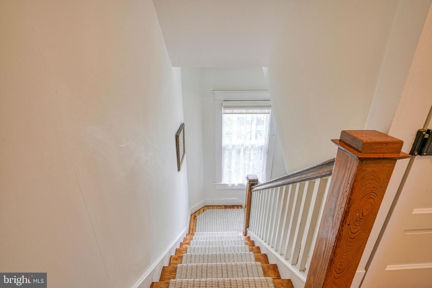 229 S Aurora Street photo 56
