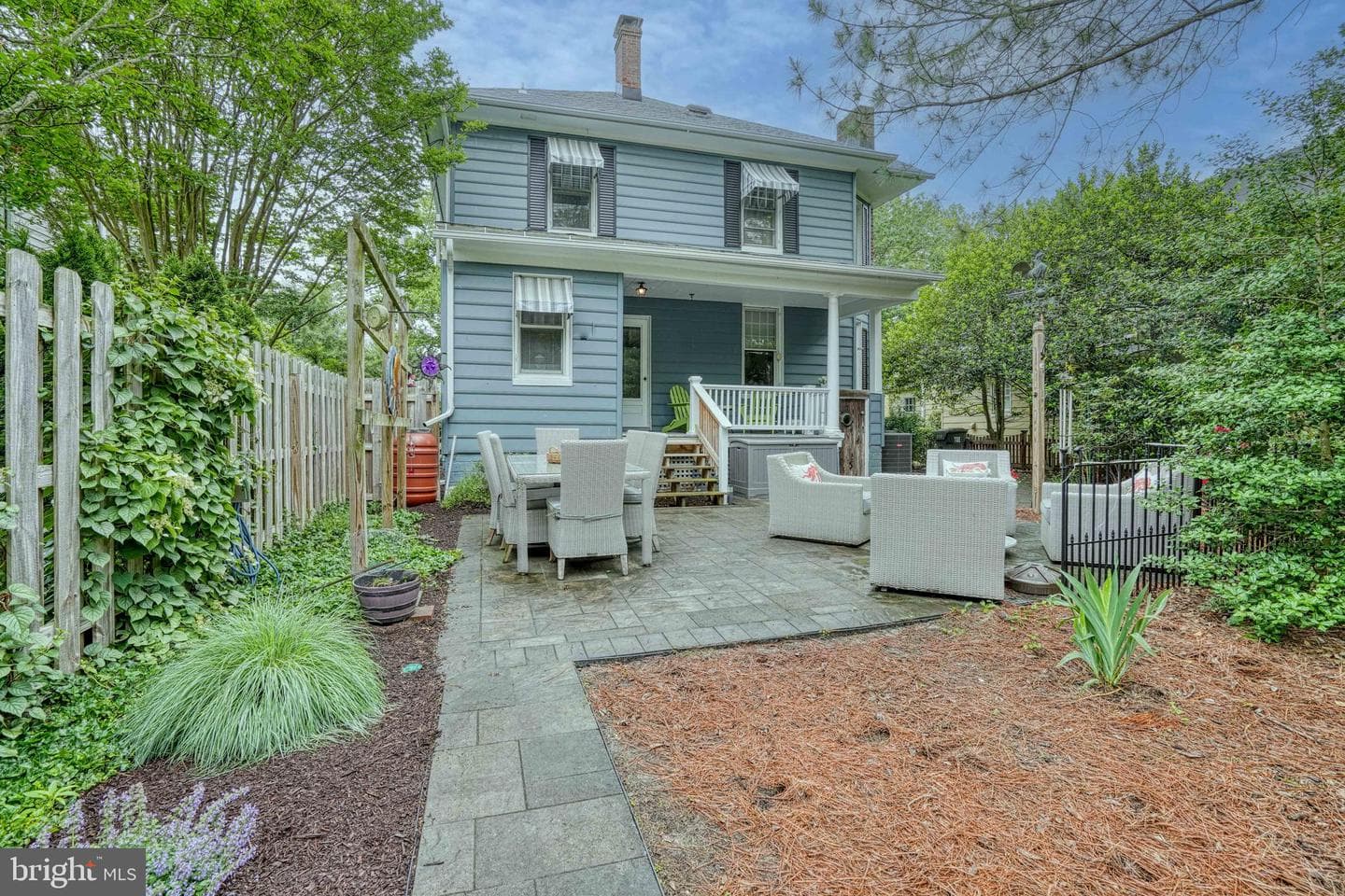 229 S Aurora Street photo 65
