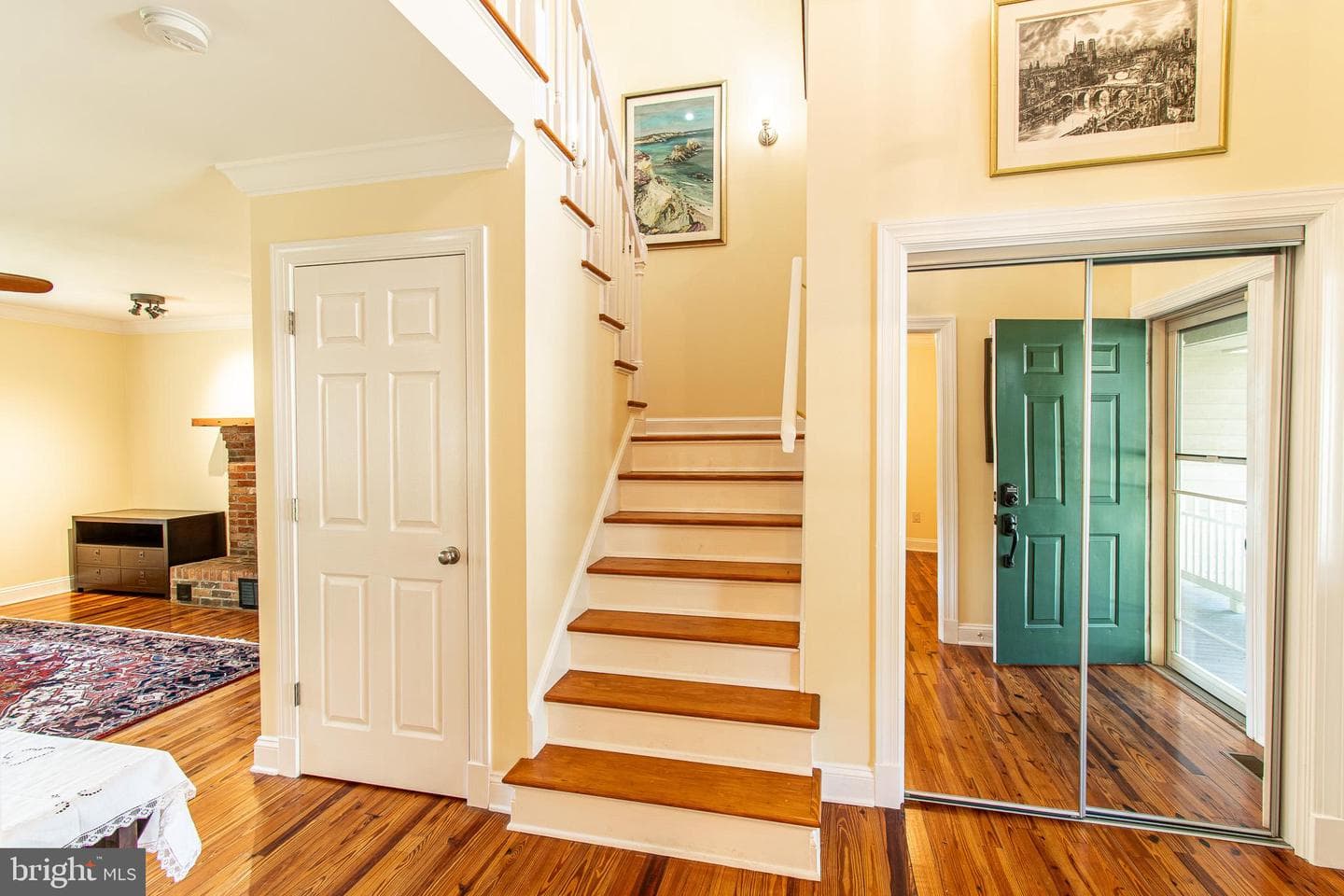 102 Jacks Point Road photo 12