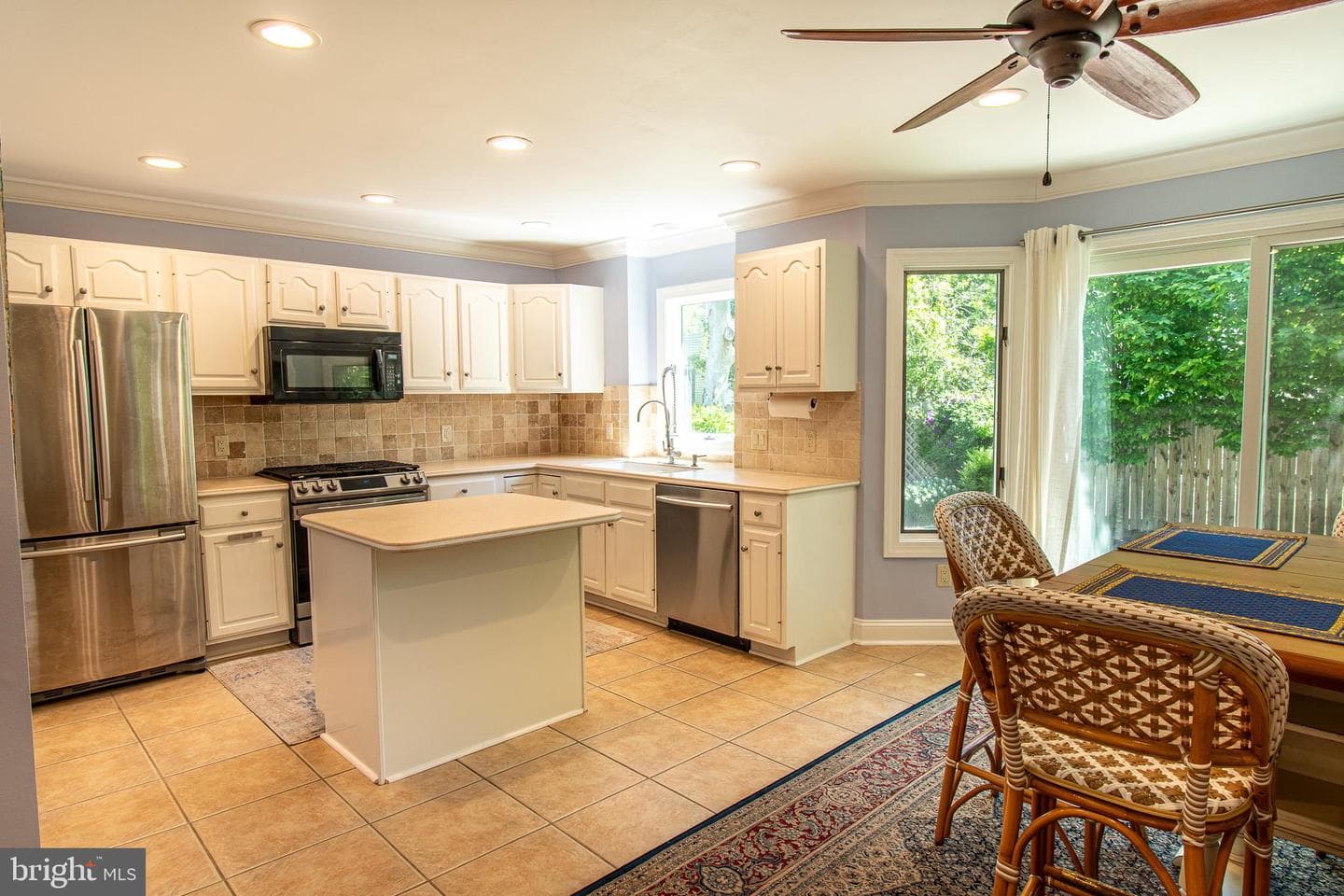 102 Jacks Point Road photo 15