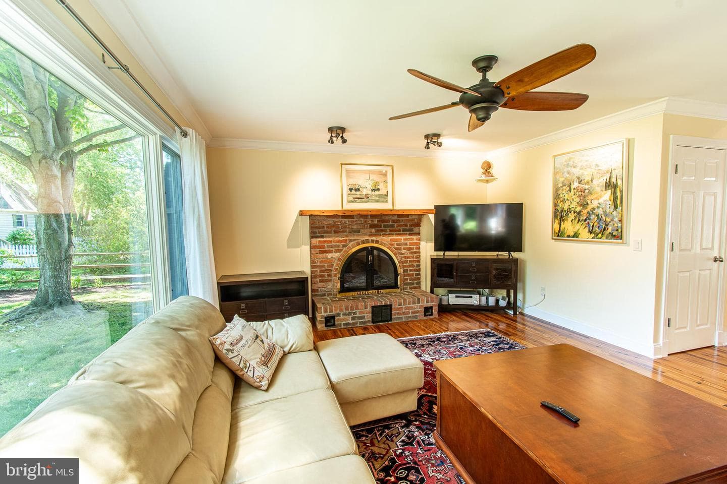 102 Jacks Point Road photo 25