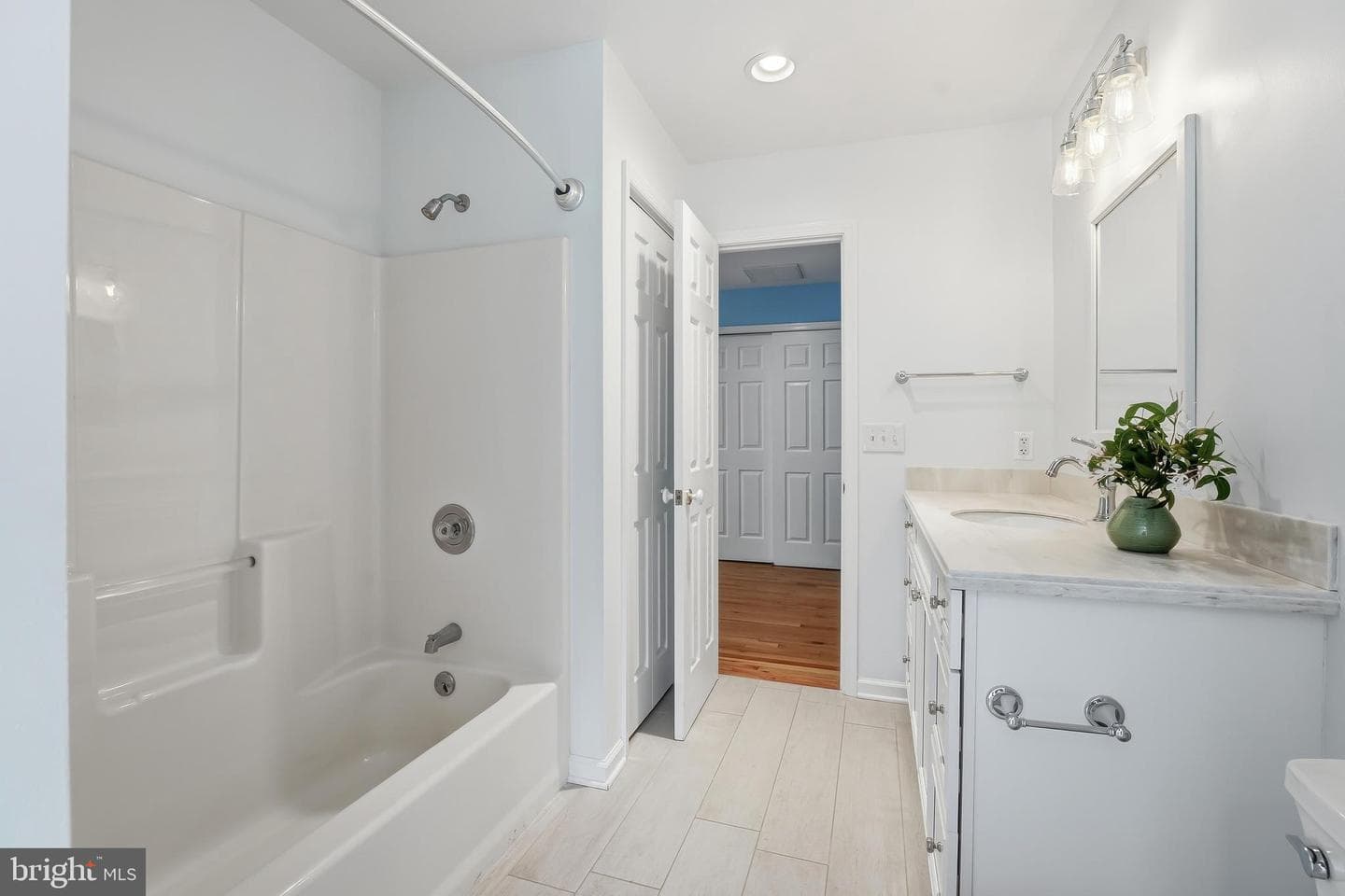 27939 Waverly Road photo 40
