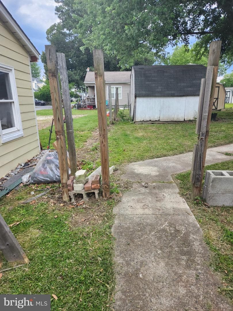 203 Canton Street photo 4