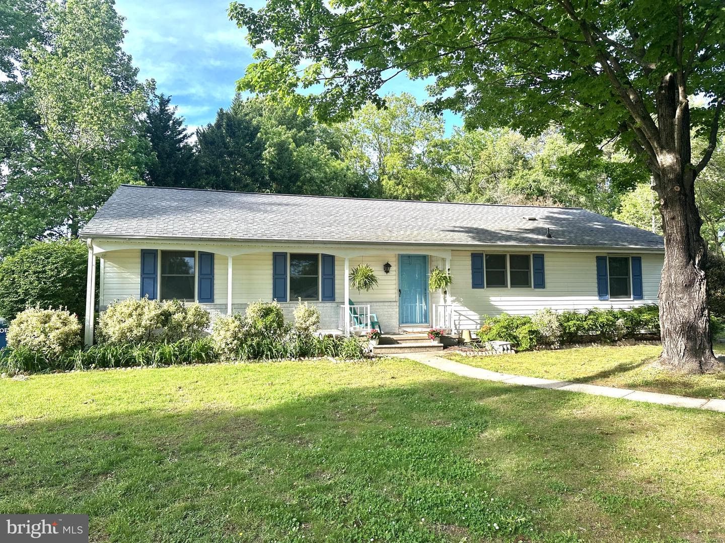 818 Applewood Court, Easton