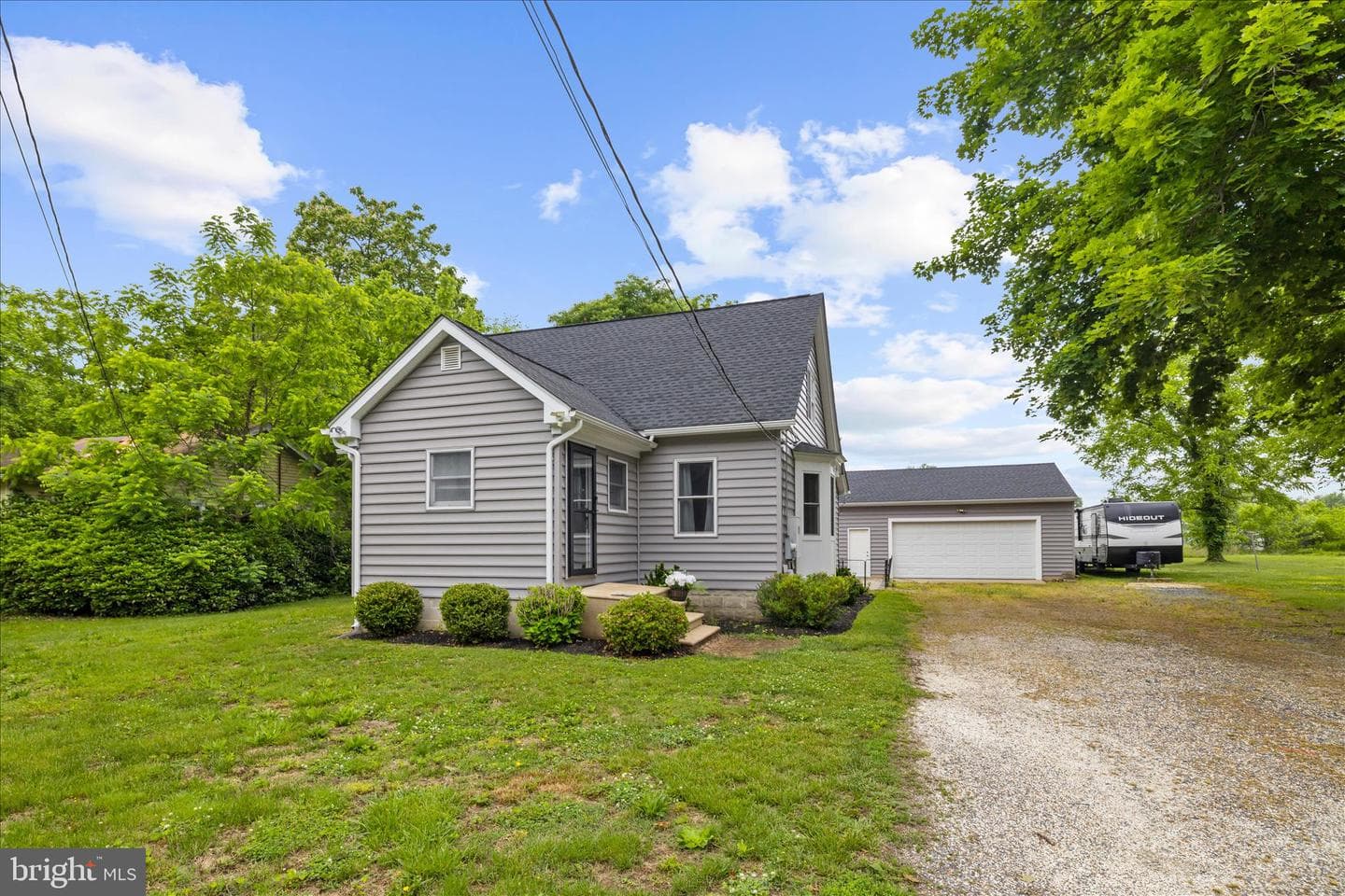11994 Cordova Road photo 3