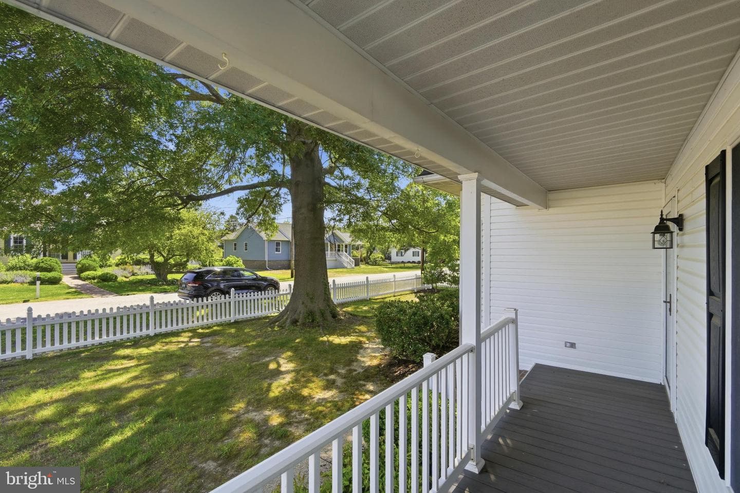 105 Pier Street E photo 8