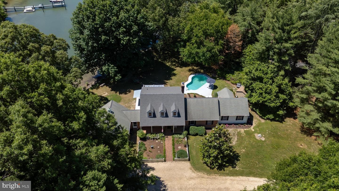7272 Waverly Island Road, Easton