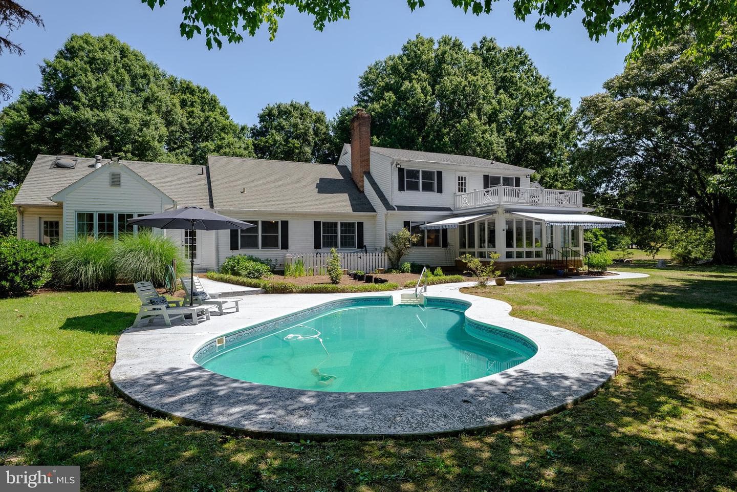 7272 Waverly Island Road photo 4