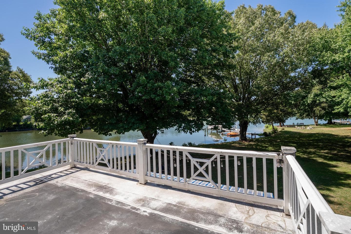 7272 Waverly Island Road photo 46