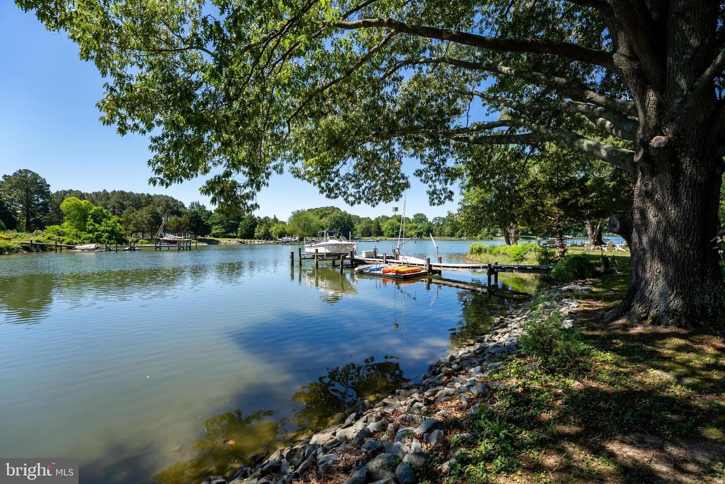 7272 Waverly Island Road photo 48