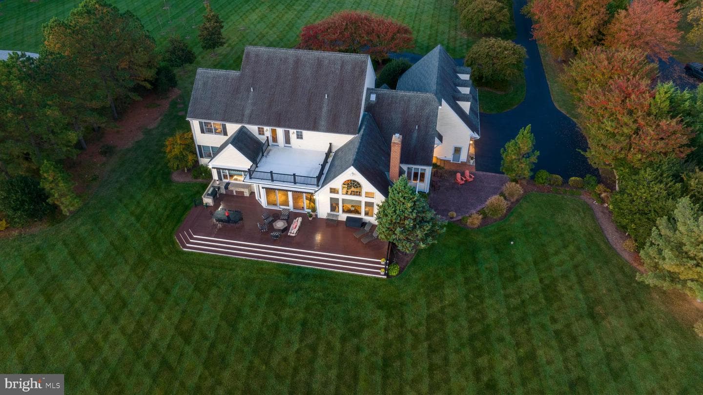 24678 New Post Road photo 32