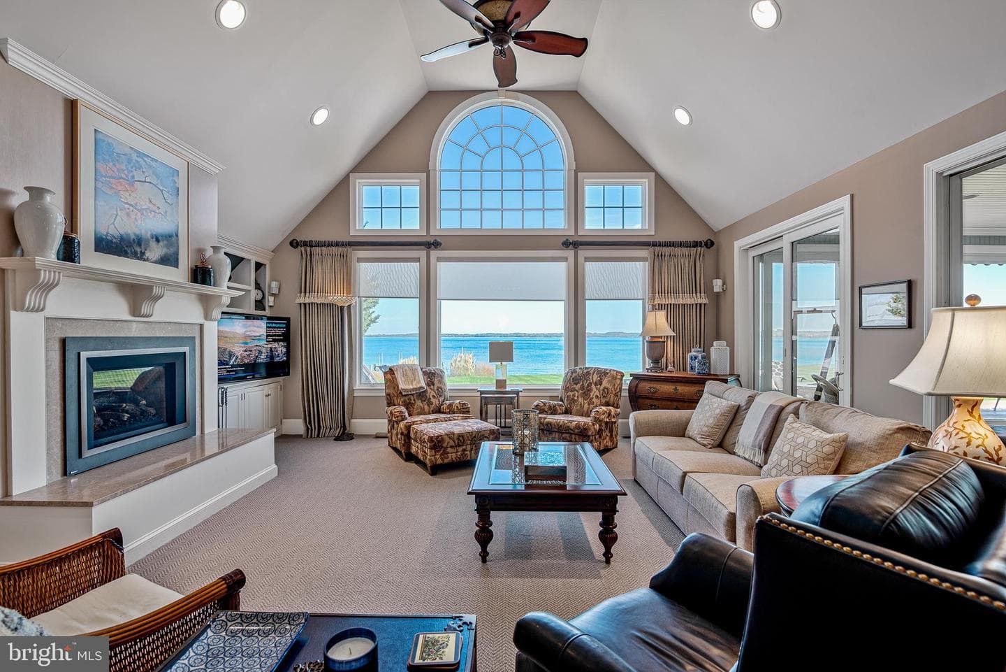 24678 New Post Road photo 8