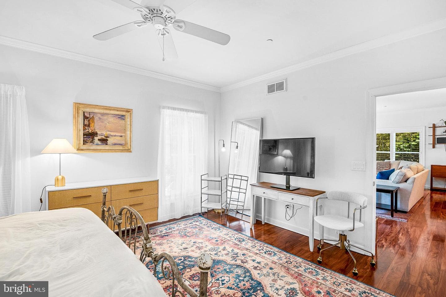 109 W Marengo Street photo 15