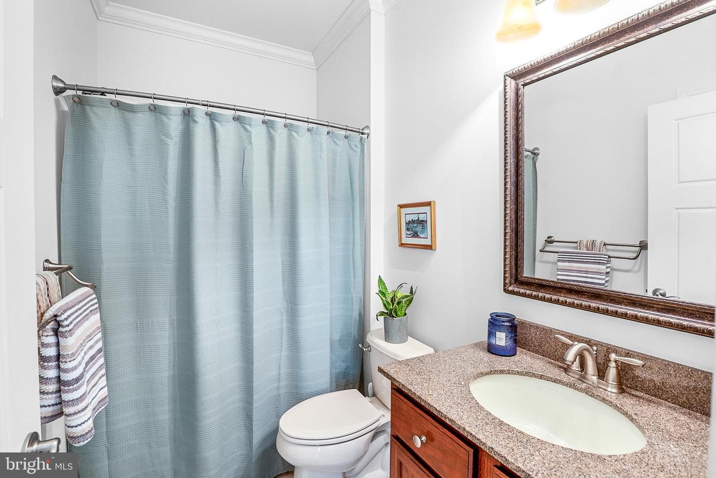 109 W Marengo Street photo 19