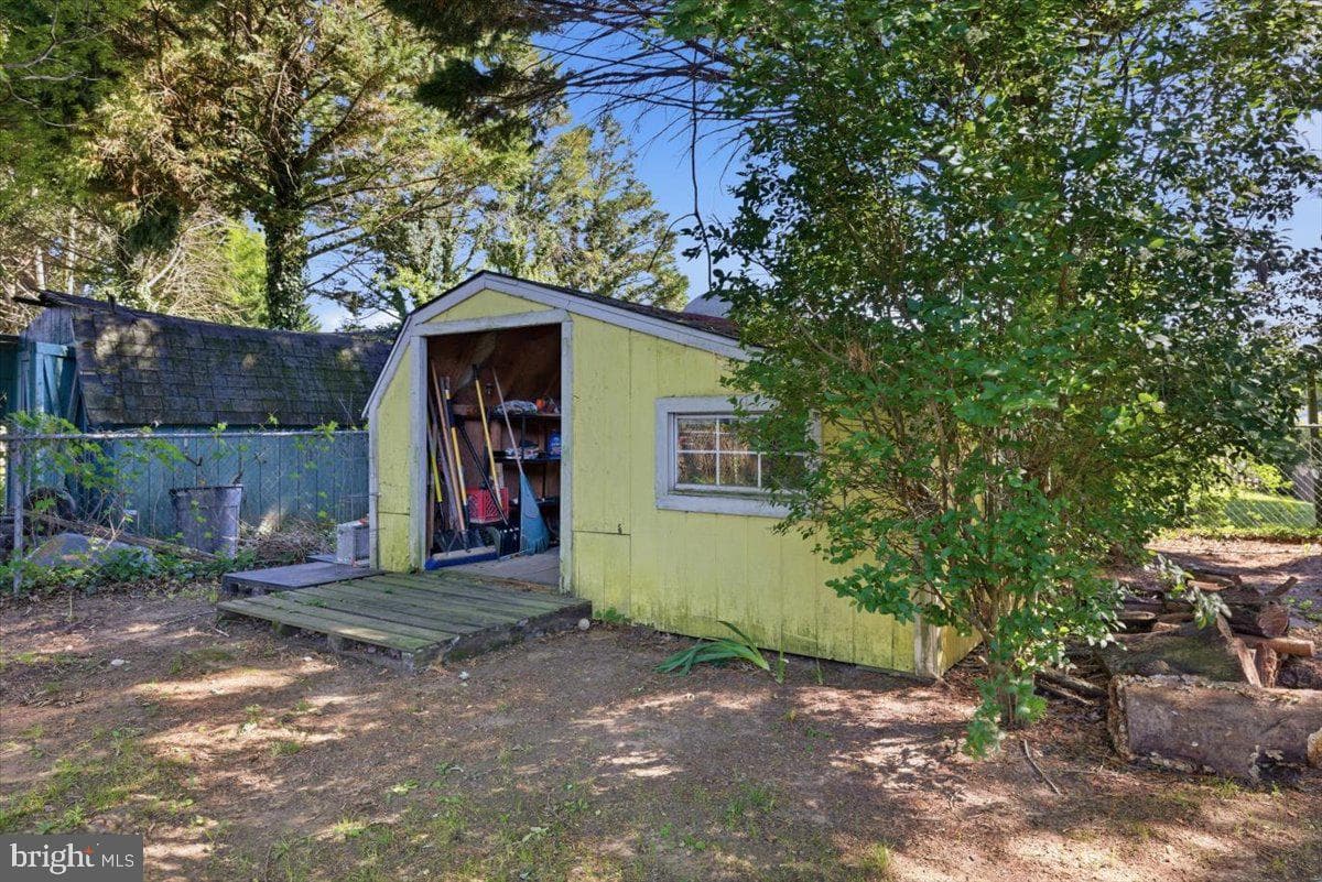 29331 Fourth Street photo 23