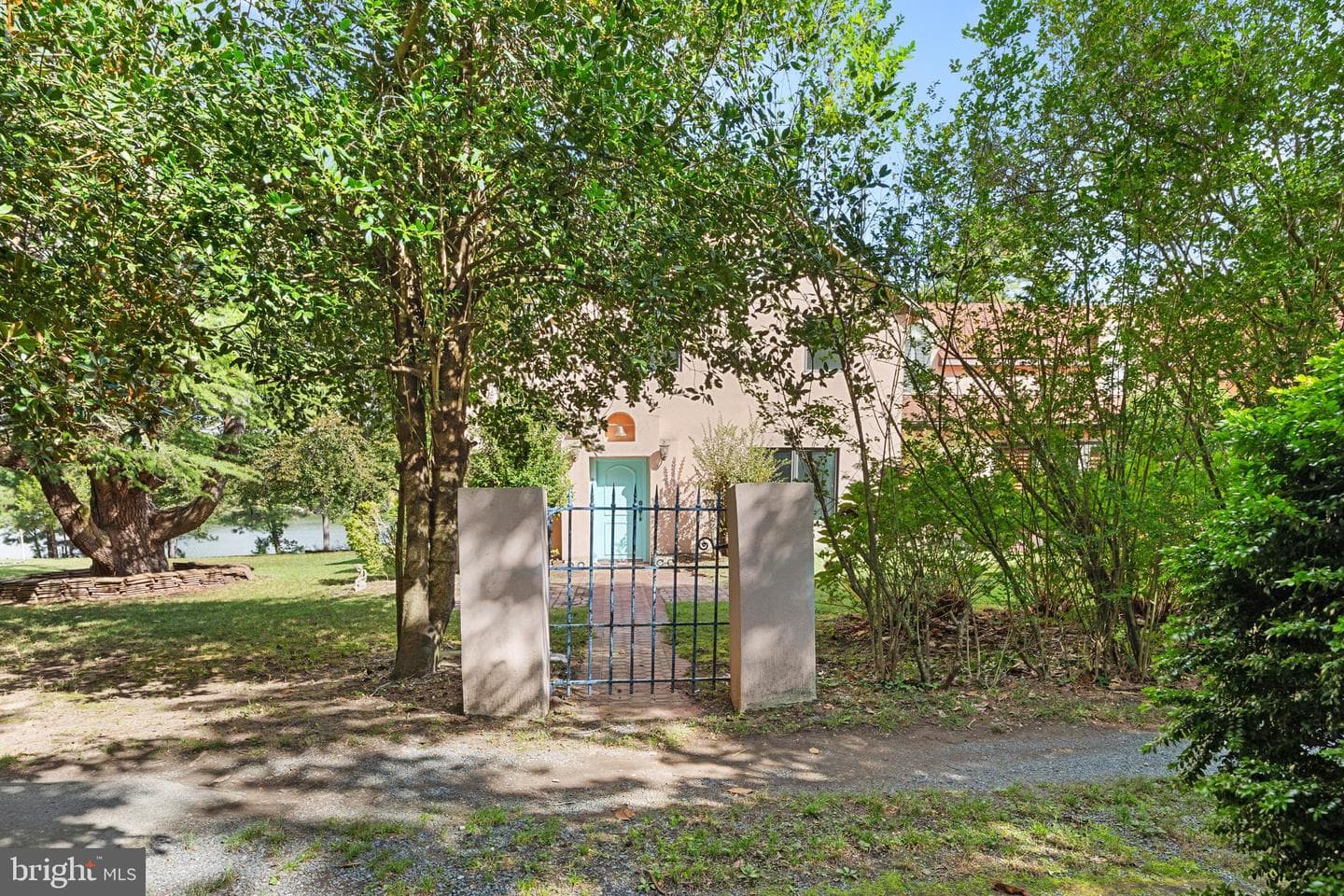 28630 Edgemere Road photo 6