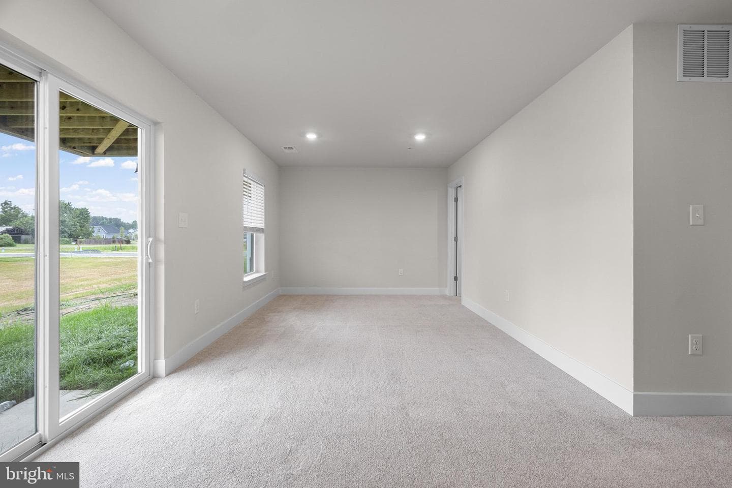 1416 Lake Geneva Drive photo 17