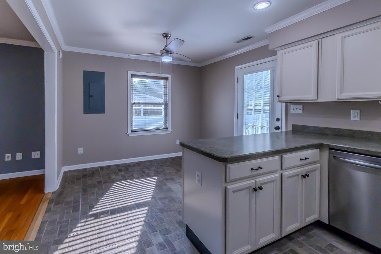 27990 Woods Road photo 9