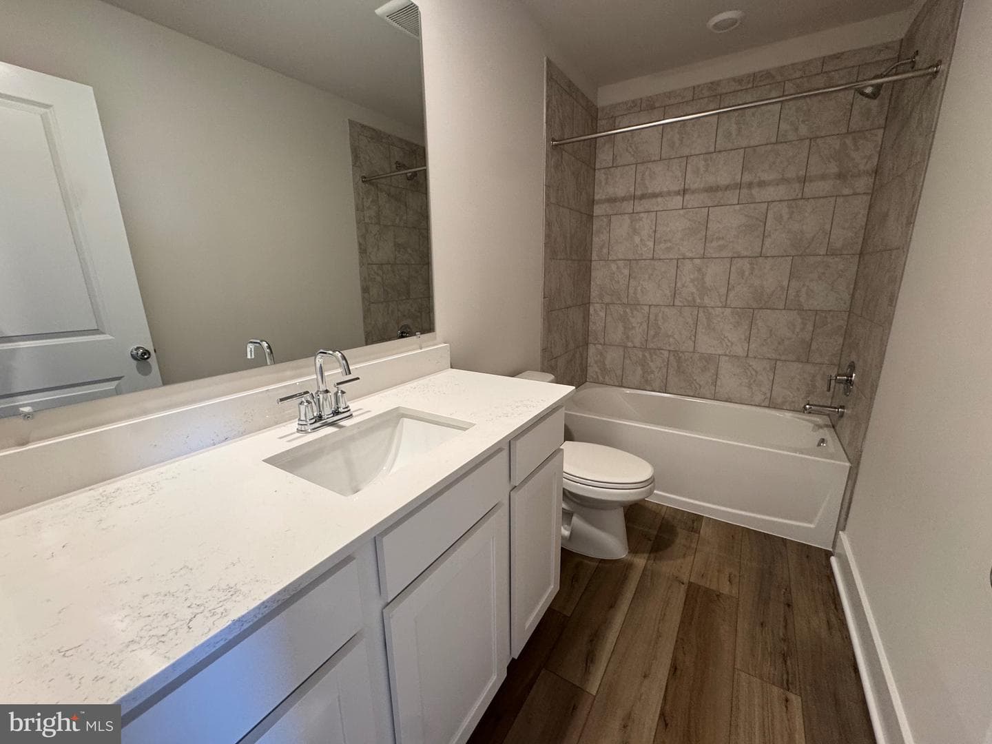 1312 Lake Lucerne Ln photo 20