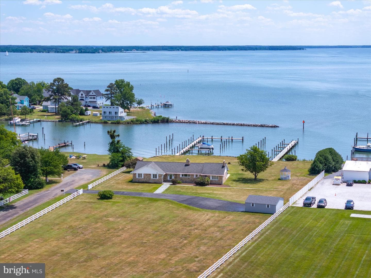 21441 Dogwood Cove Road photo 107