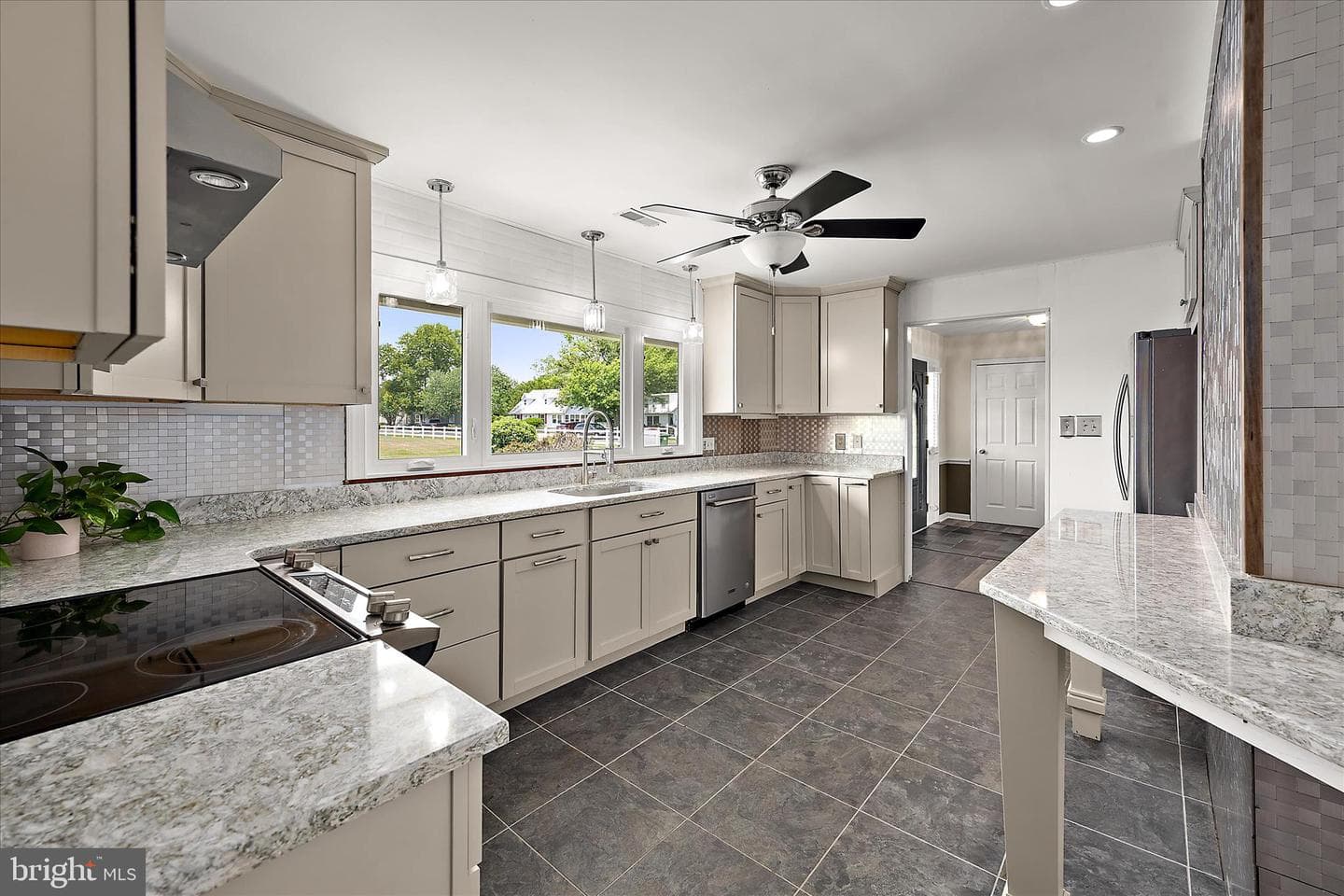 21441 Dogwood Cove Road photo 44