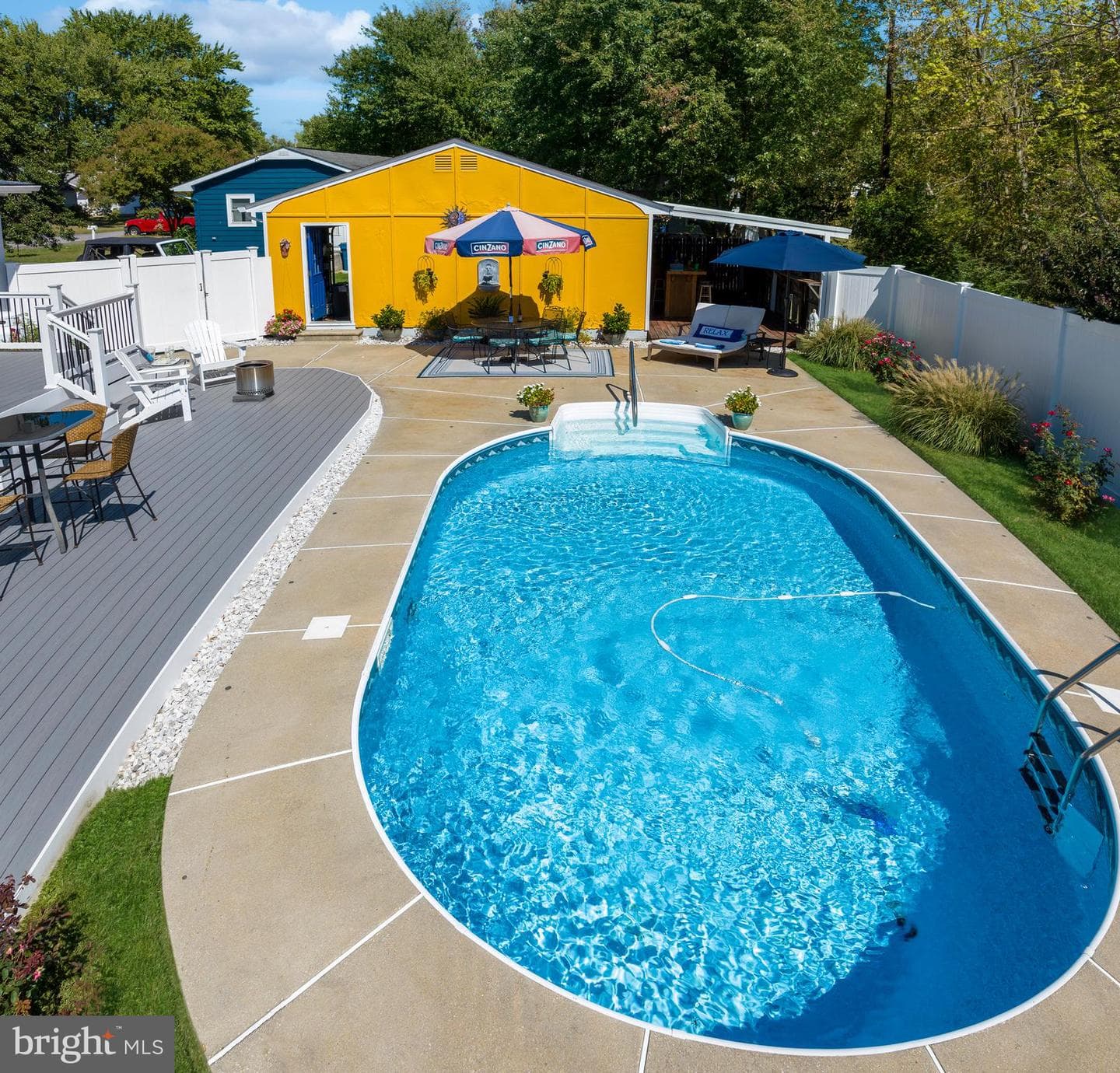 204 E Marengo Street photo 3
