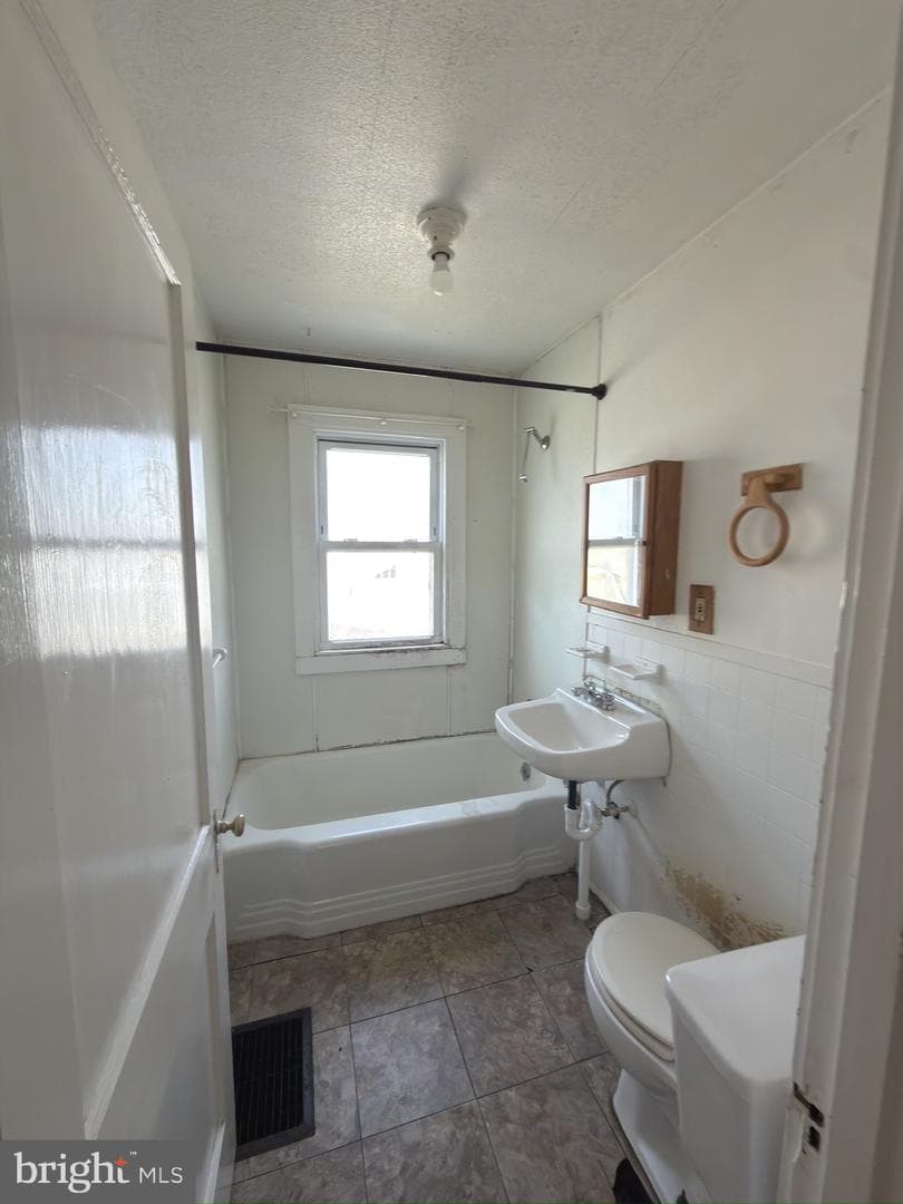 127 Chapel Road photo 5
