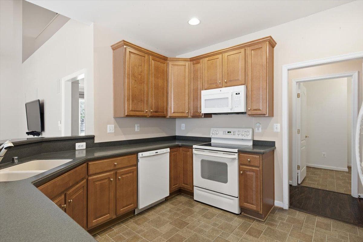 7316 Casey Avenue photo 11