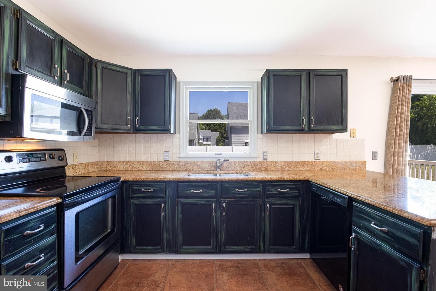 312 Spring Drive photo 14
