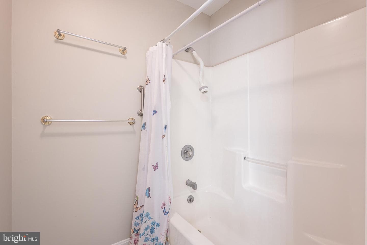 312 Spring Drive photo 21