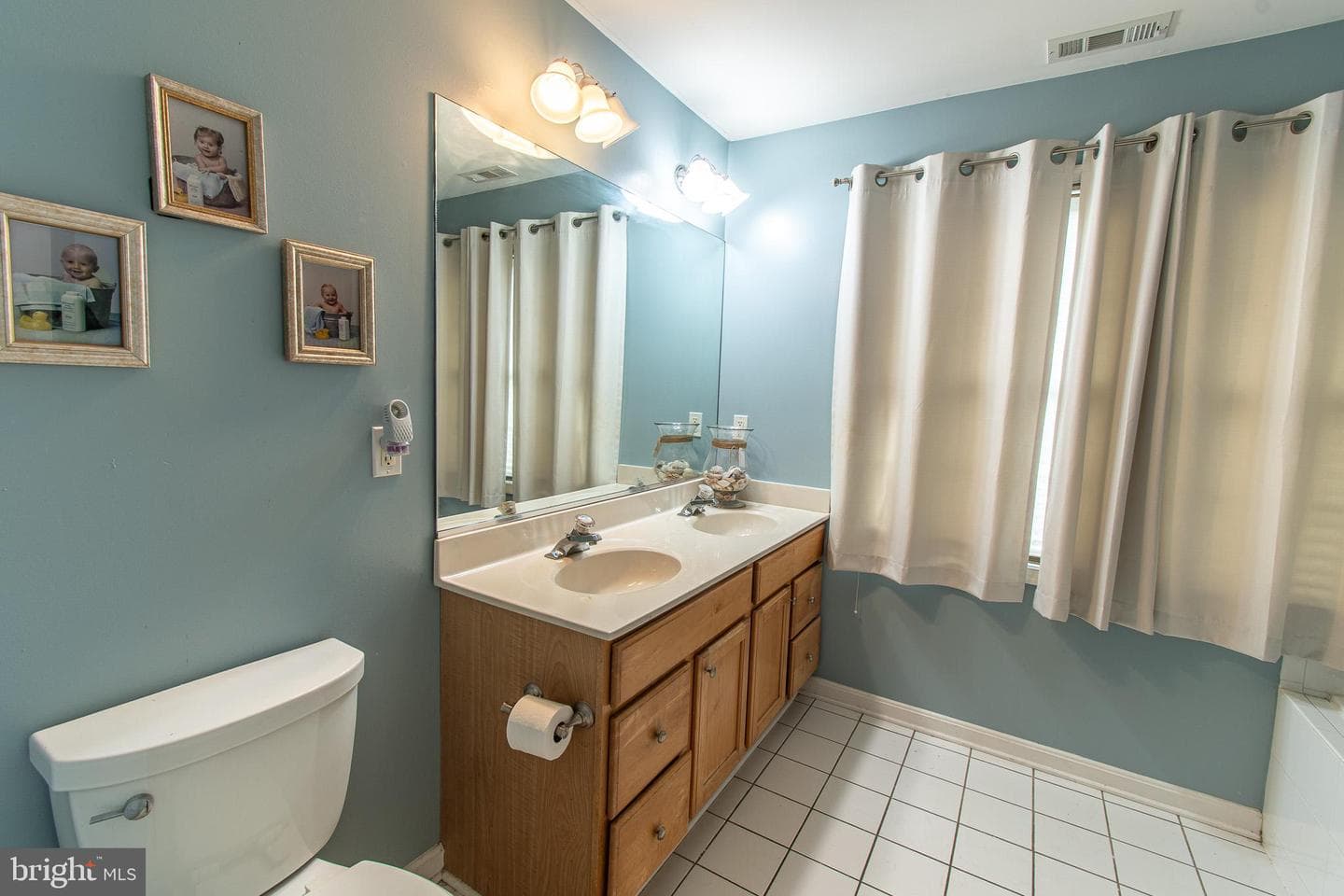 8804 Roundhouse Cir photo 21