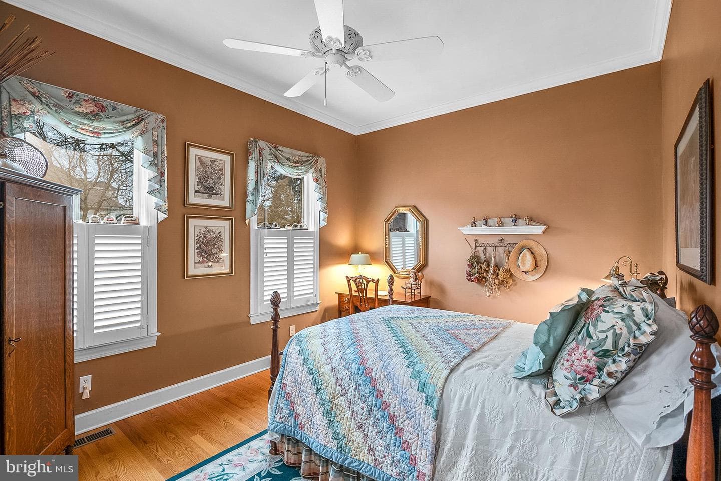 28713 Emanuel Street photo 13