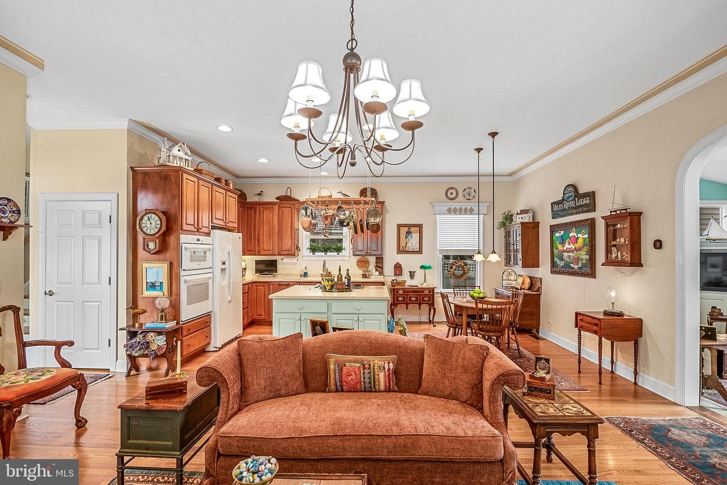 28713 Emanuel Street photo 9