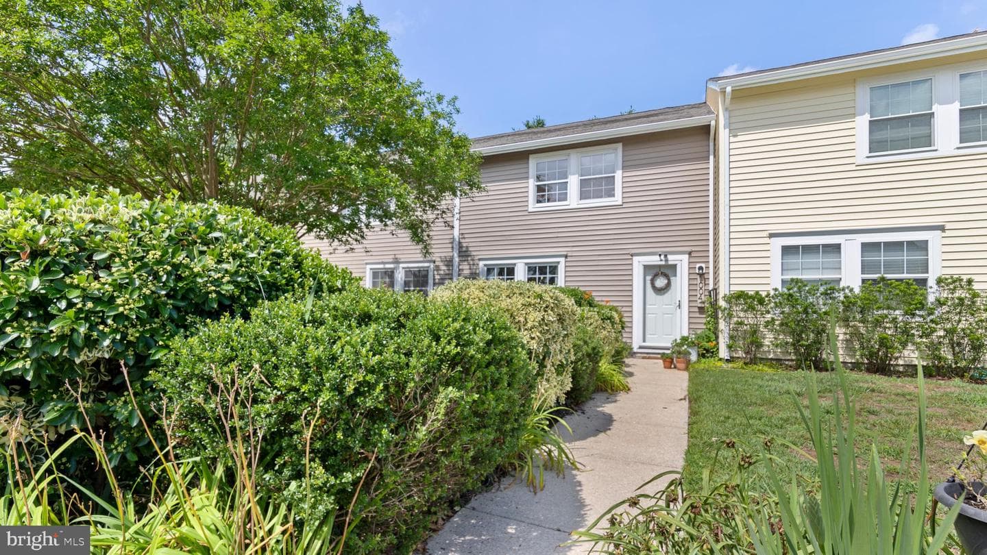 29595 Dutchmans Lane #58, Easton