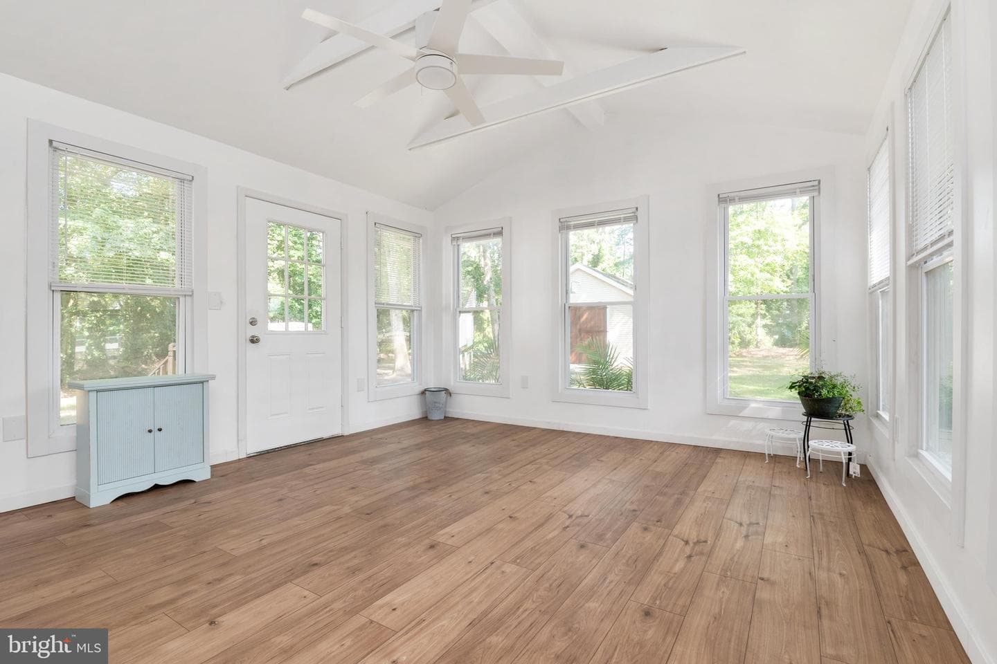 5116 Ocean Gateway photo 18