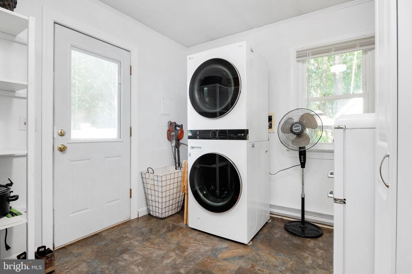 5116 Ocean Gateway photo 36