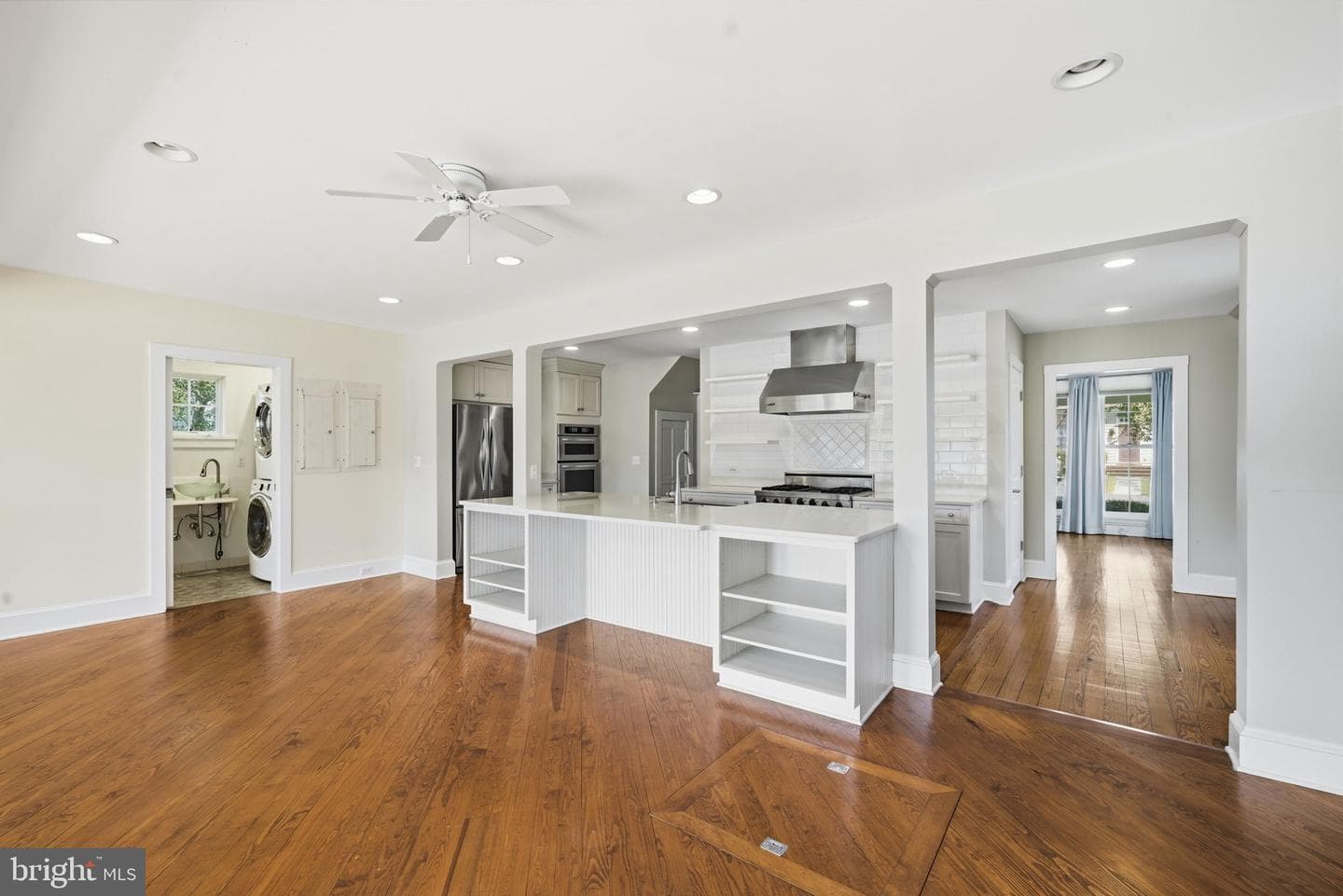 104 Myrtle Street photo 12