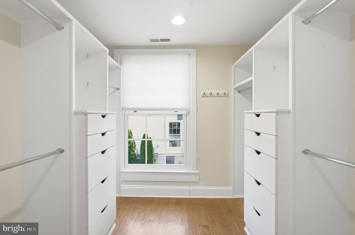 104 Myrtle Street photo 33