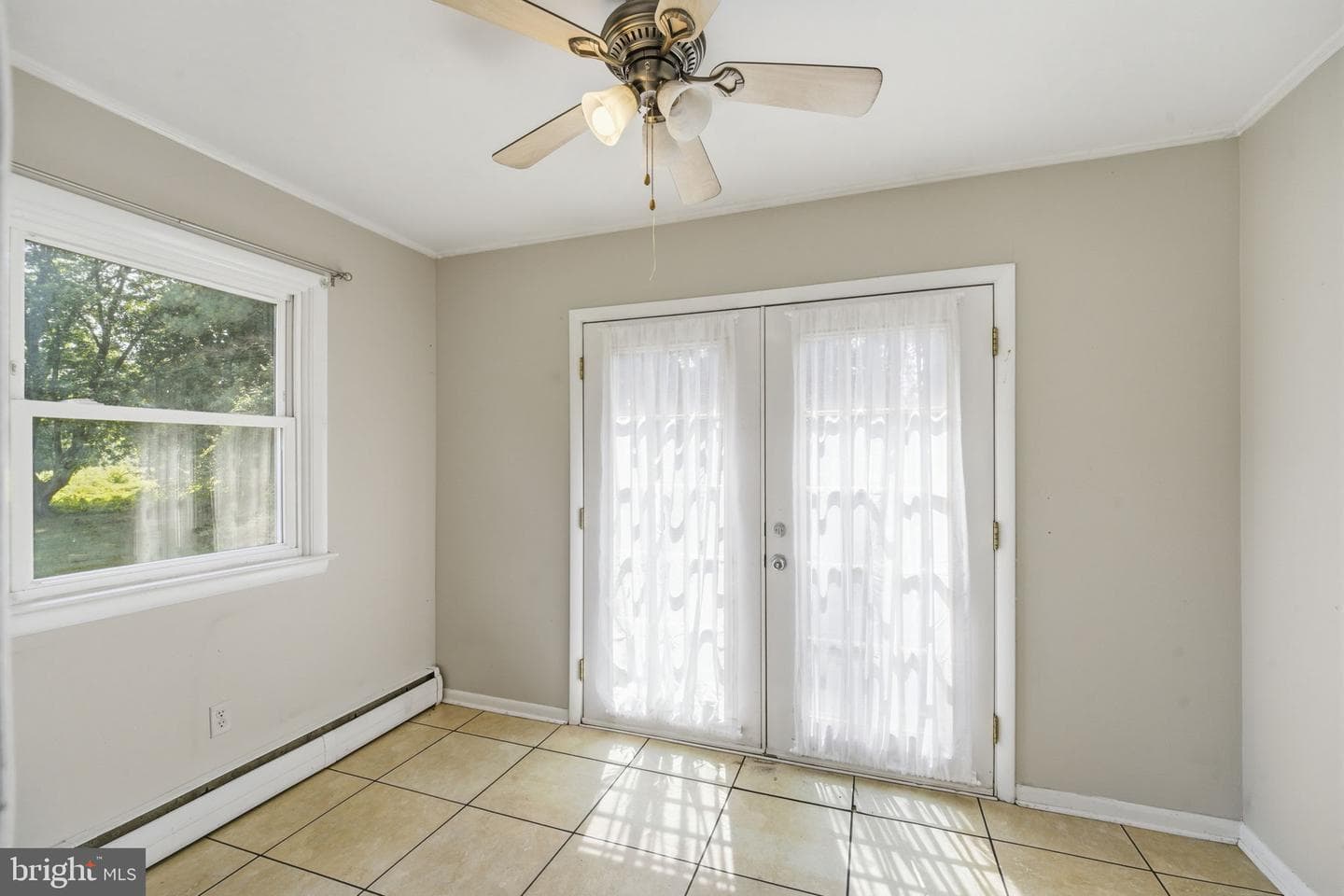 29328 Dutchmans Lane photo 16