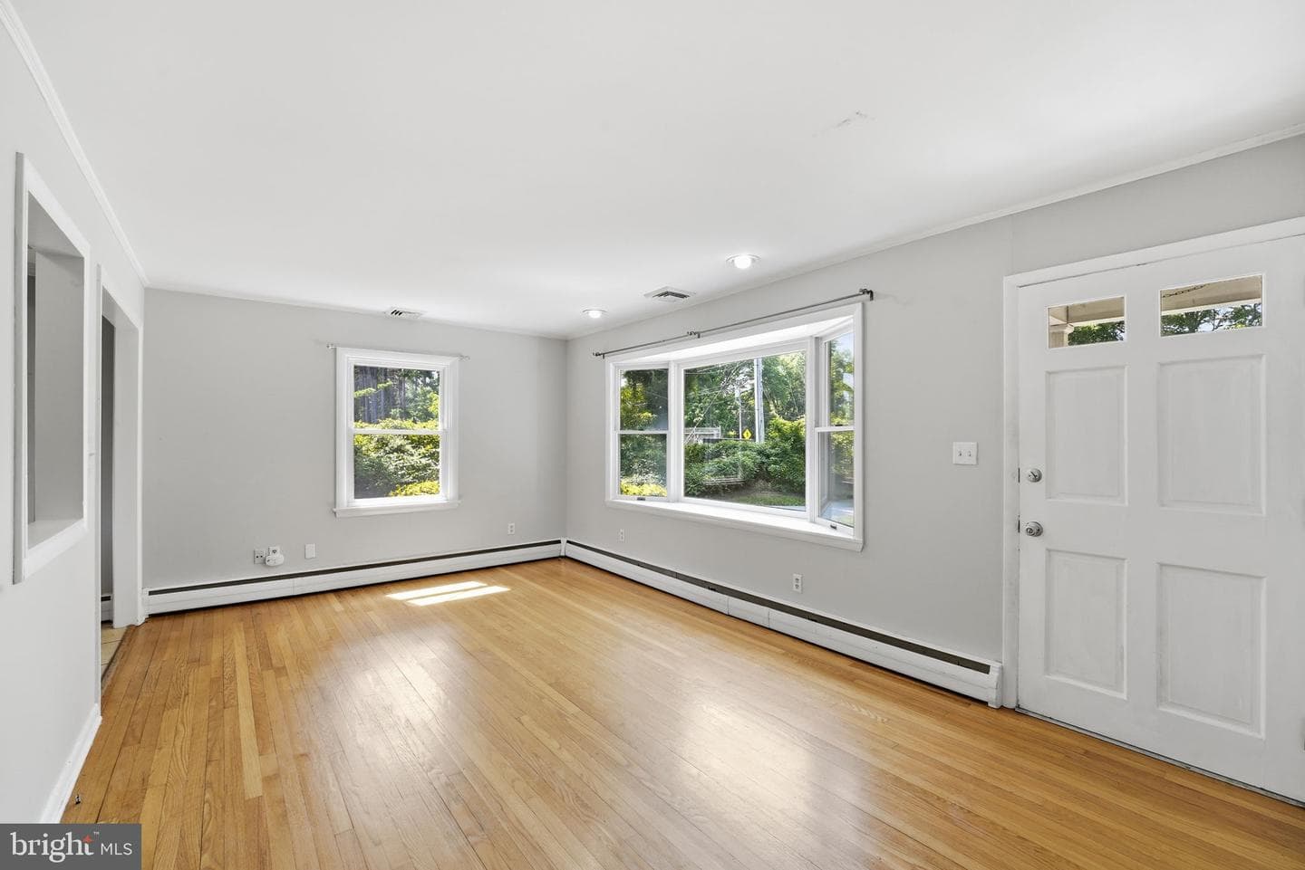 29328 Dutchmans Lane photo 18