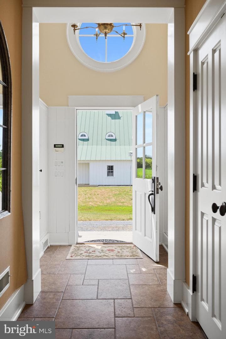 22101 Grafton Manour Lane photo 16
