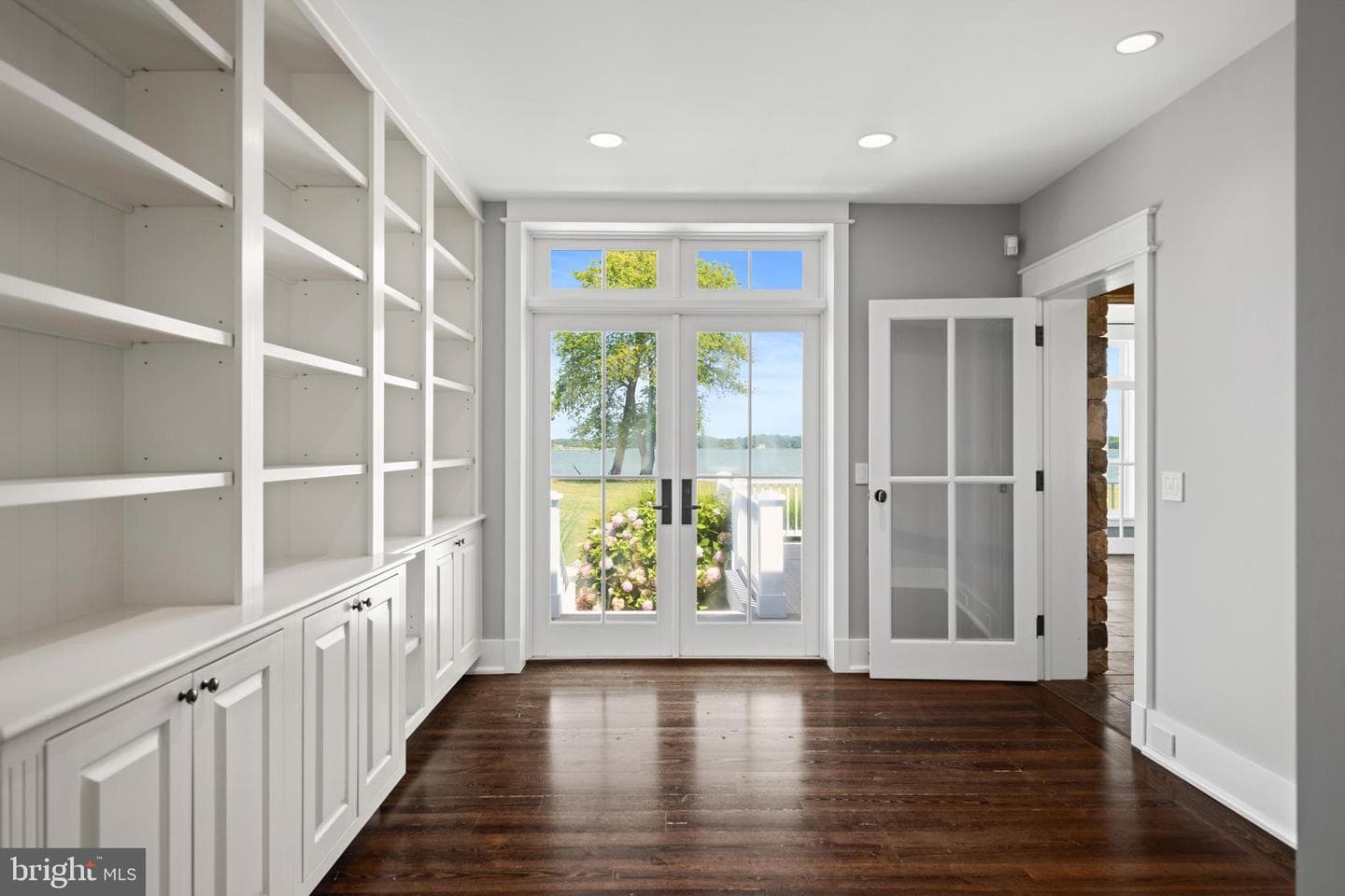 22101 Grafton Manour Lane photo 45