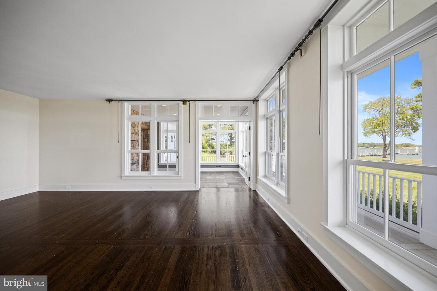 22101 Grafton Manour Lane photo 54