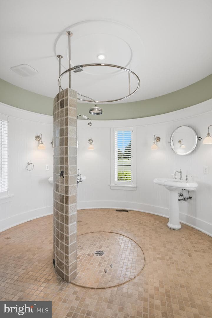 22101 Grafton Manour Lane photo 62