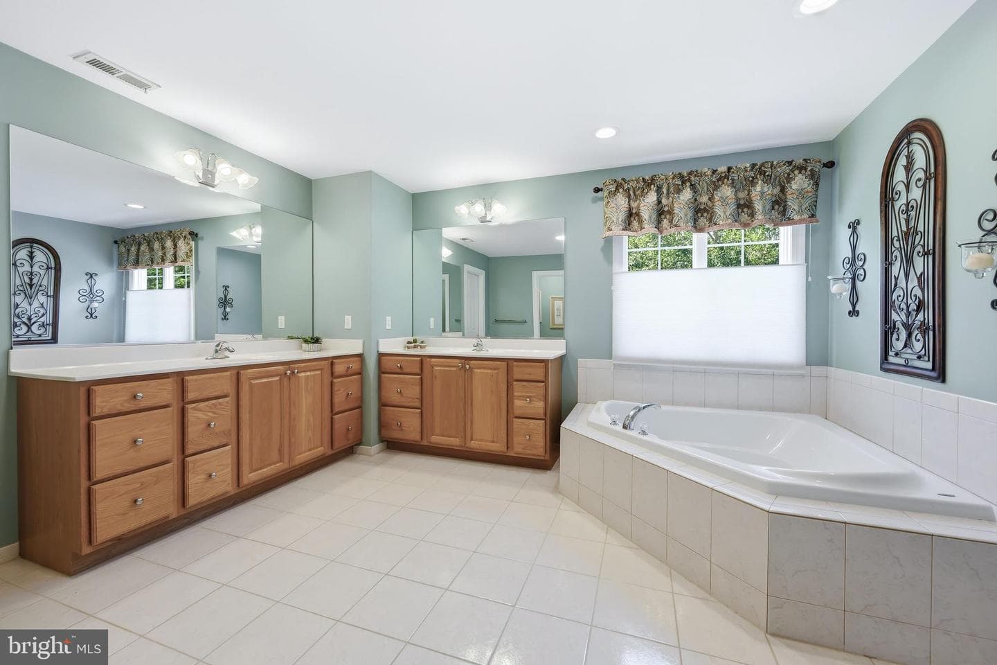 13446 Blackberry Lane photo 34