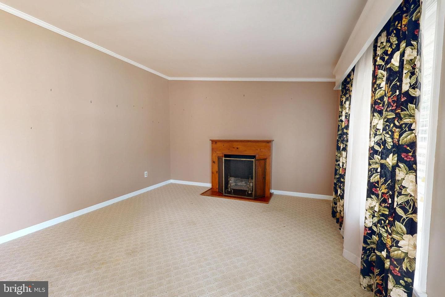 1 Victoria Court photo 4