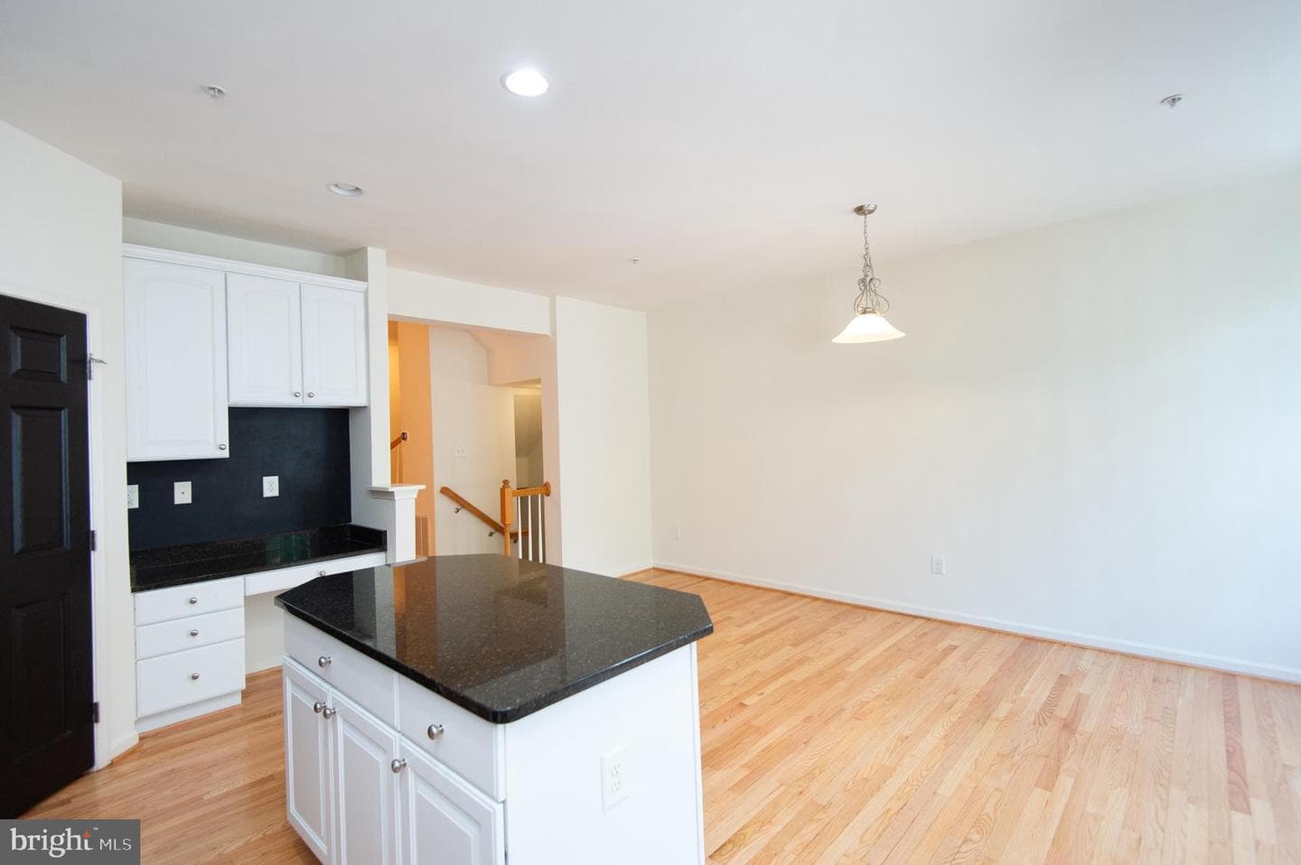 300 Dixon Street #505 photo 11